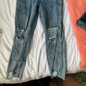 Ripped High Wait Mom Jeans